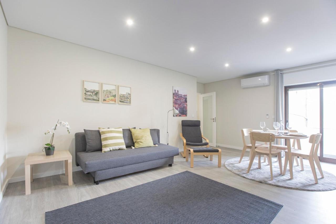 2Br Flat W/ Ac & Great Views By Lovelystay Vila Nova de Gaia Exteriör bild