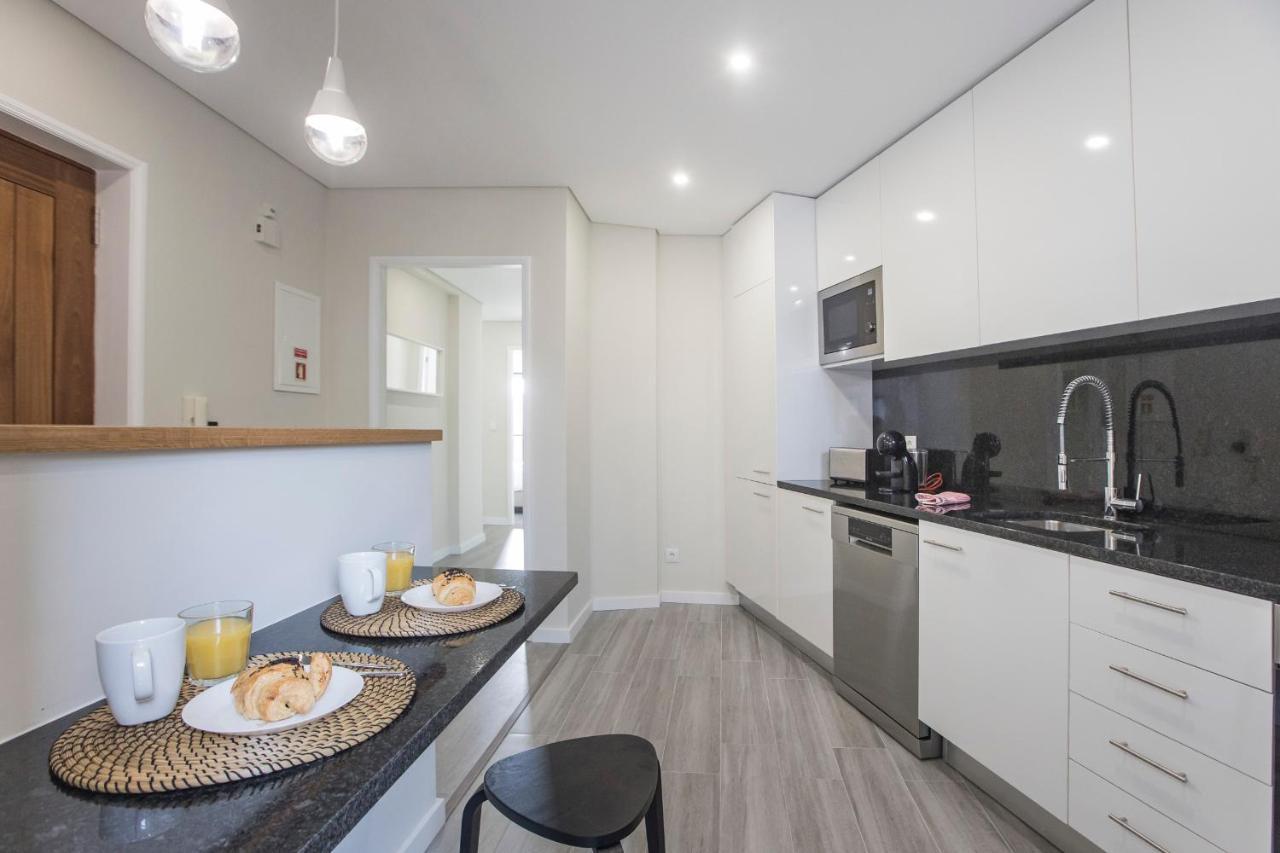 2Br Flat W/ Ac & Great Views By Lovelystay Vila Nova de Gaia Exteriör bild