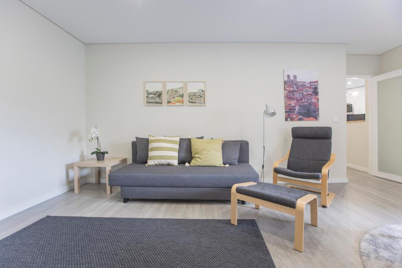 2Br Flat W/ Ac & Great Views By Lovelystay Vila Nova de Gaia Exteriör bild